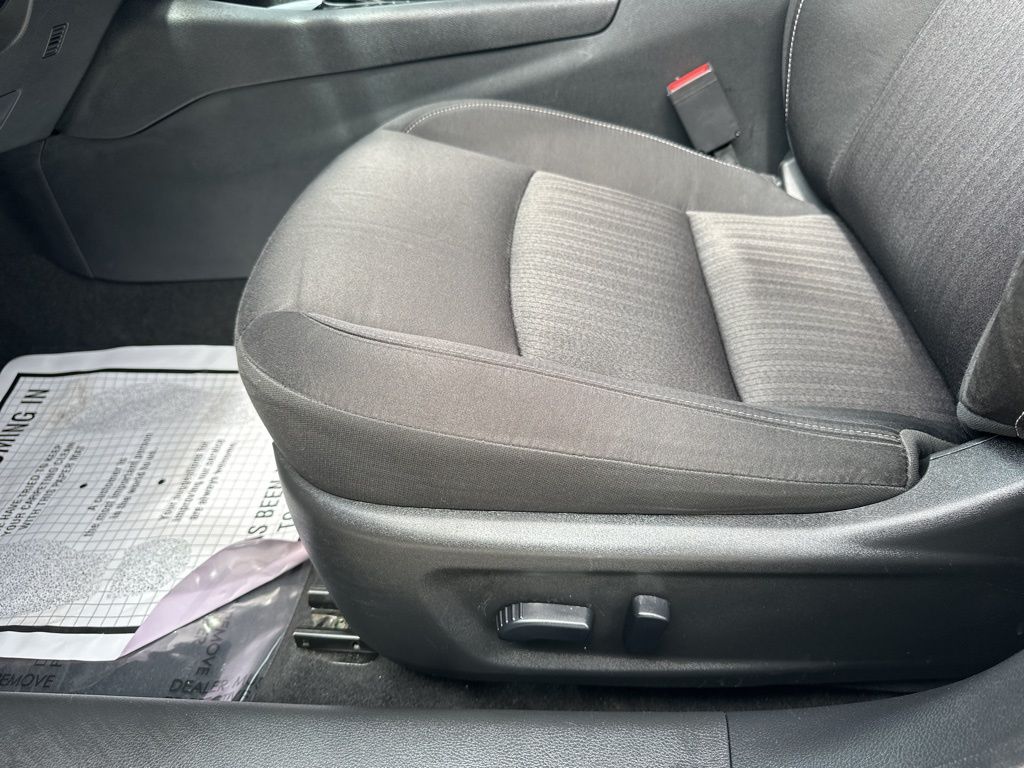 2022 Storm Blue Metallic Nissan Altima 2.5 SV FWD Sedan