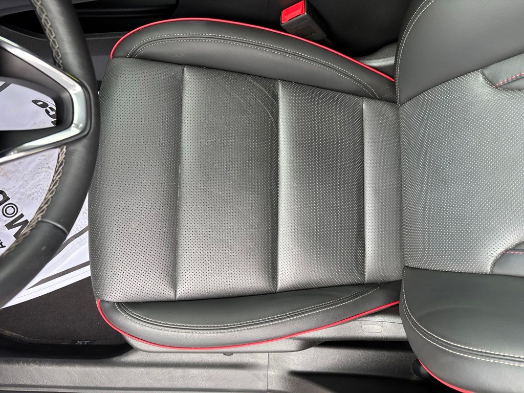 Used 2023 Buick Envision SUV
