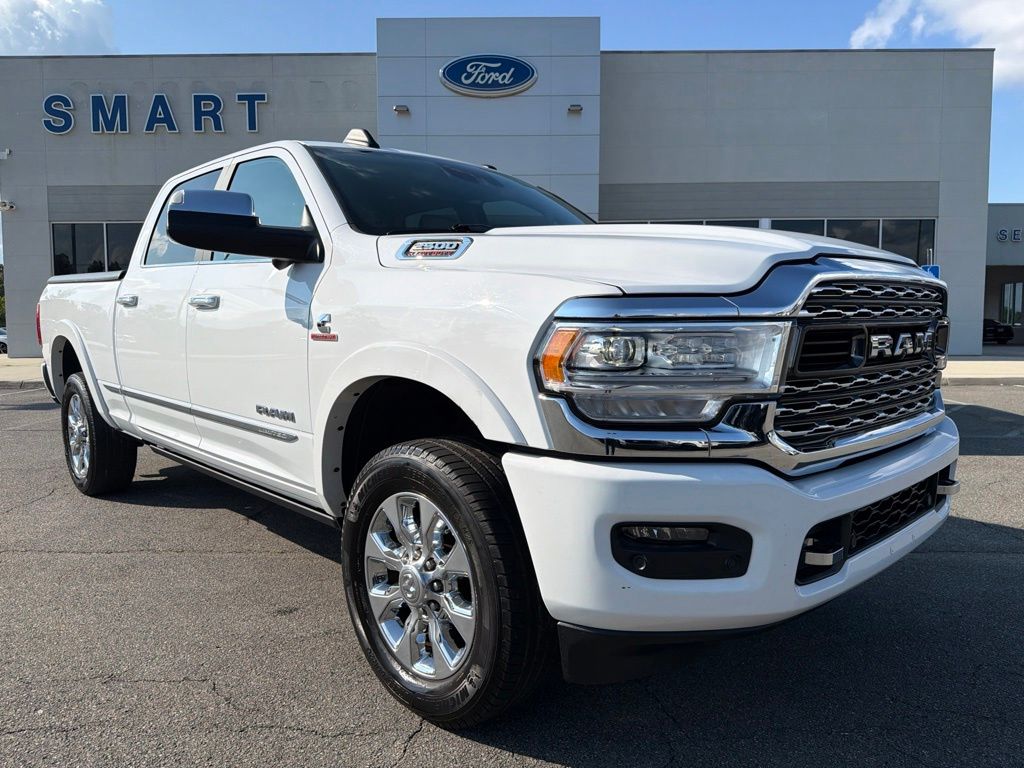 Bright White Clearcoat 2019 RAM 2500 Pickup Truck Four-Wheel Drive 6-Speed Automatic