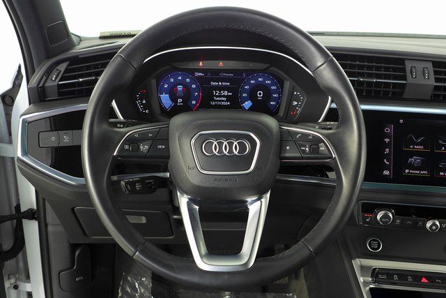 2022 Audi Q3 Premium 27