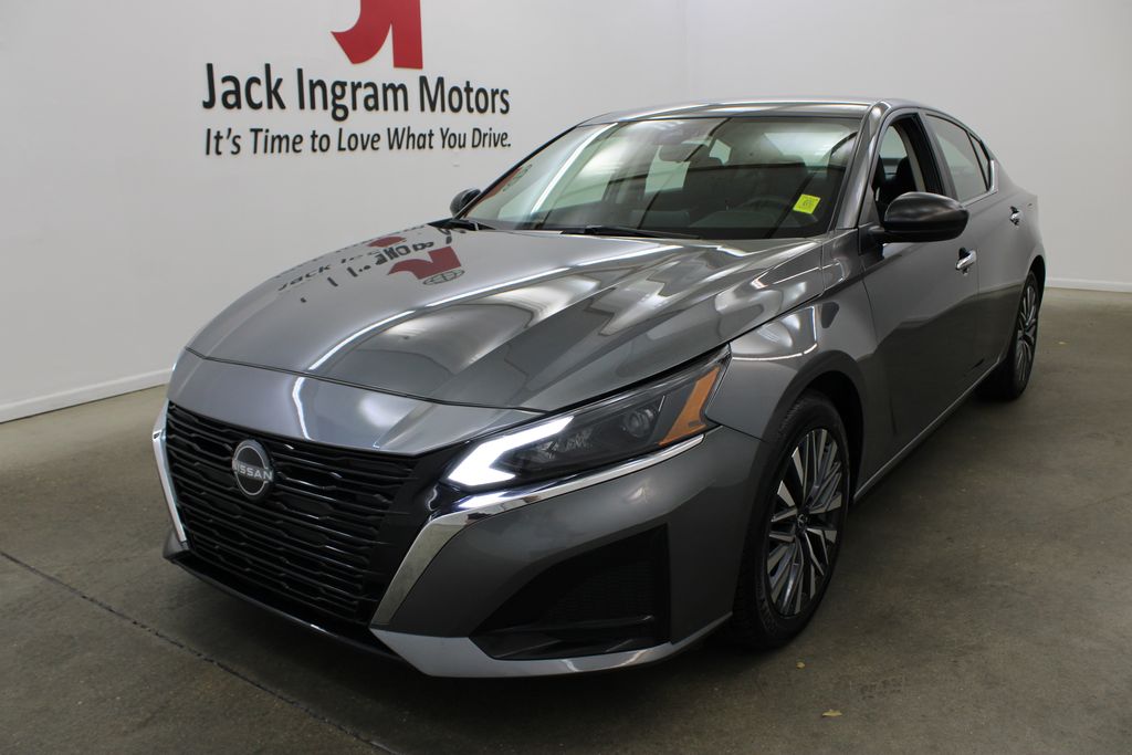 used 2024 Nissan Altima car, priced at $20,991