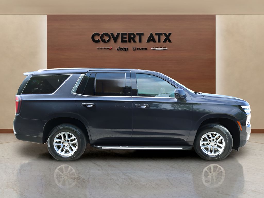 Used 2025 Gray Chevrolet LT image 6