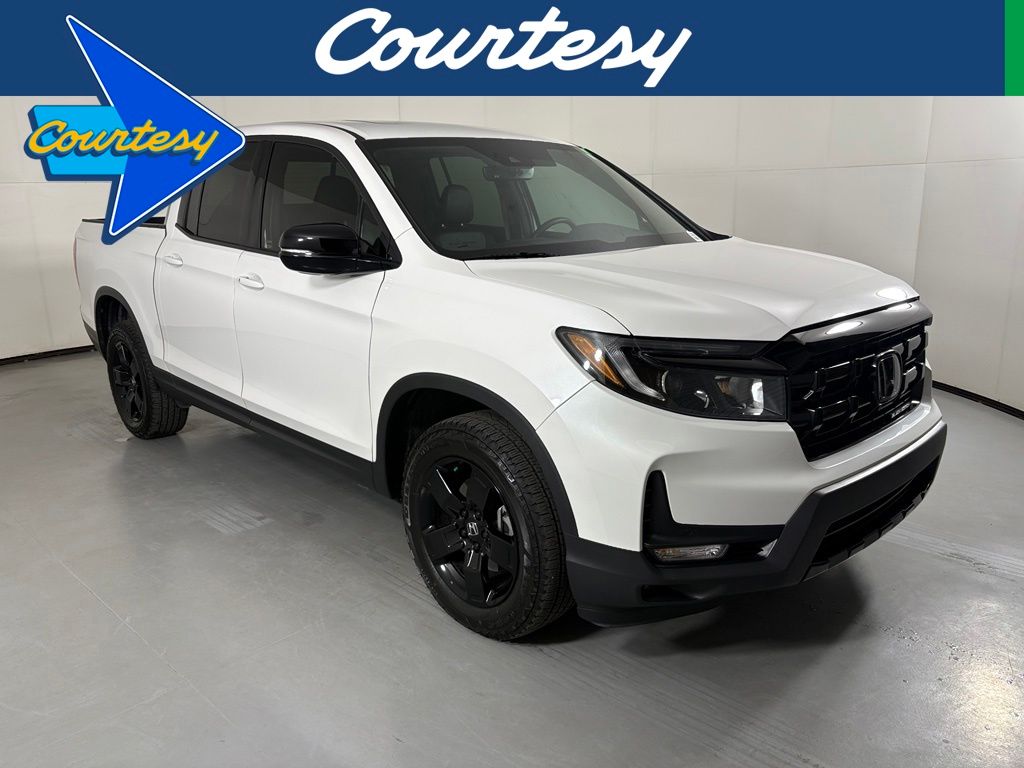 White 2025 Honda Ridgeline Pickup Truck All-Wheel Drive 9-Speed Automatic