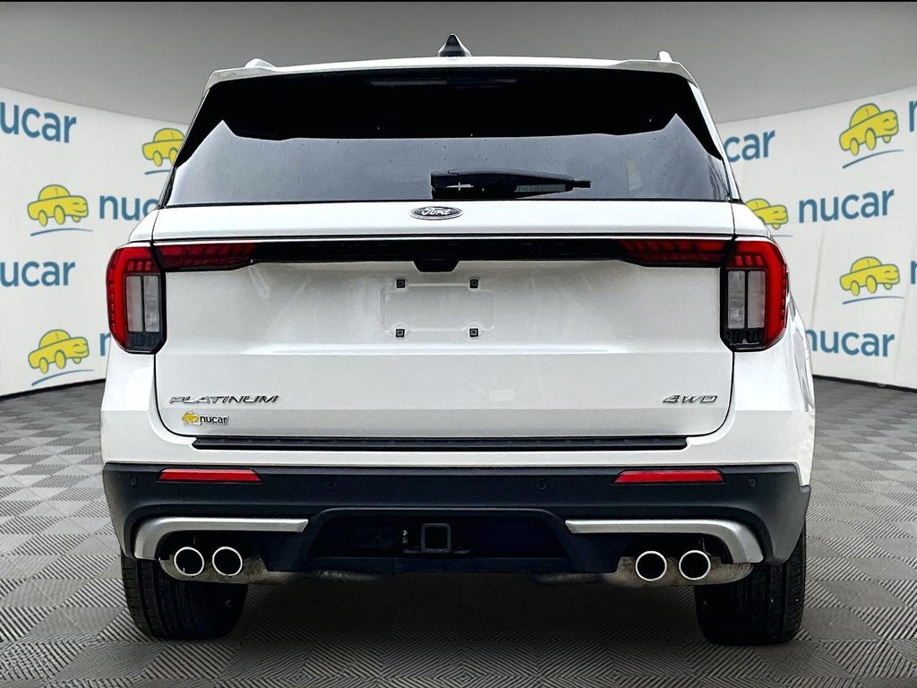 2025 Ford Explorer — photo 5