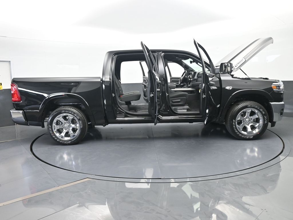 New 2026 Diamond Black Crystal Pearlcoat Ram Big Horn/Lone Star image 69