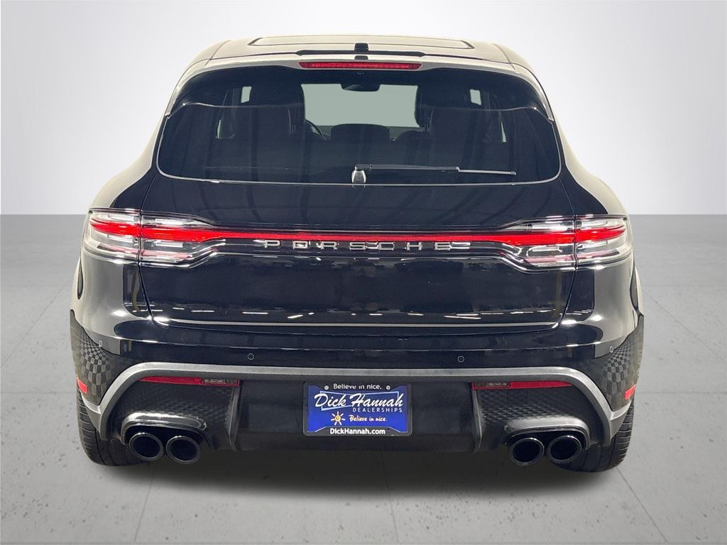 2024 Porsche Macan T