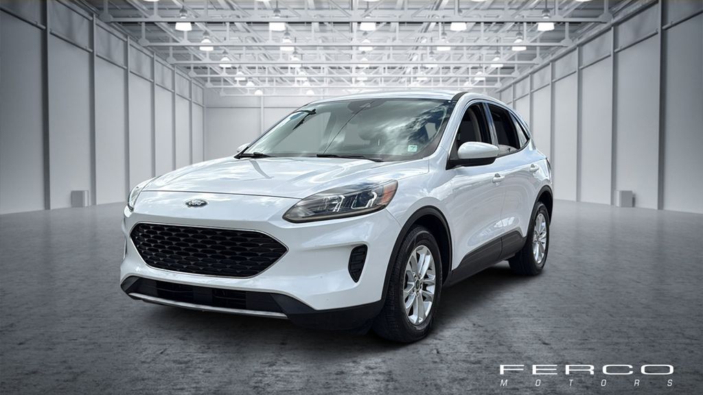 2020 Ford Escape SE 4D Sport Utility - Image 1