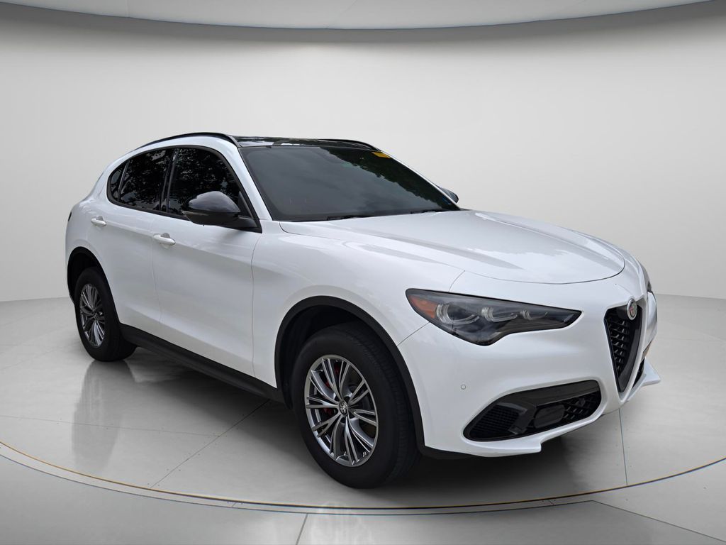2024 Alfa Romeo Stelvio - $25,487