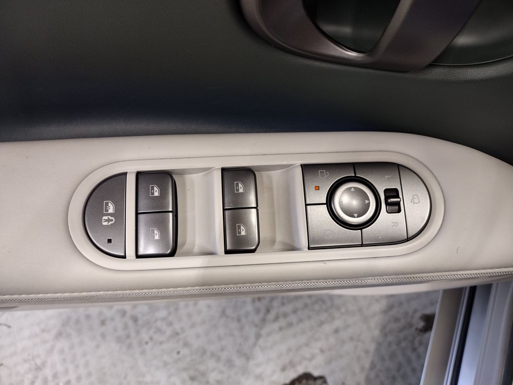 2025 Hyundai IONIQ 5 Limited