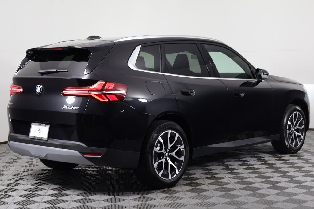 Thumbnail: 2026 BMW X3 - 2