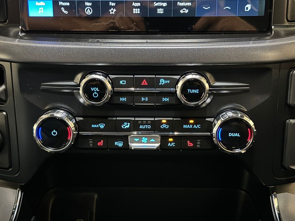 New 2026 Black Ford XLT image 28