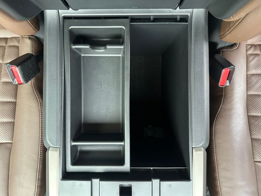 2023 Nissan Titan Platinum Reserve