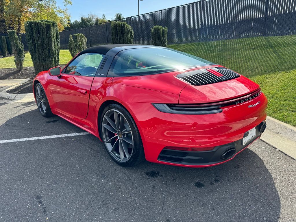 2022 Porsche 911 Targa 4S 3