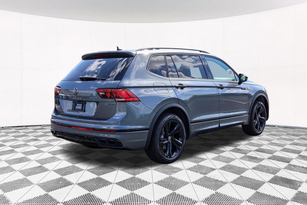 2024 Volkswagen Tiguan 2.0T SE R-Line Black 9