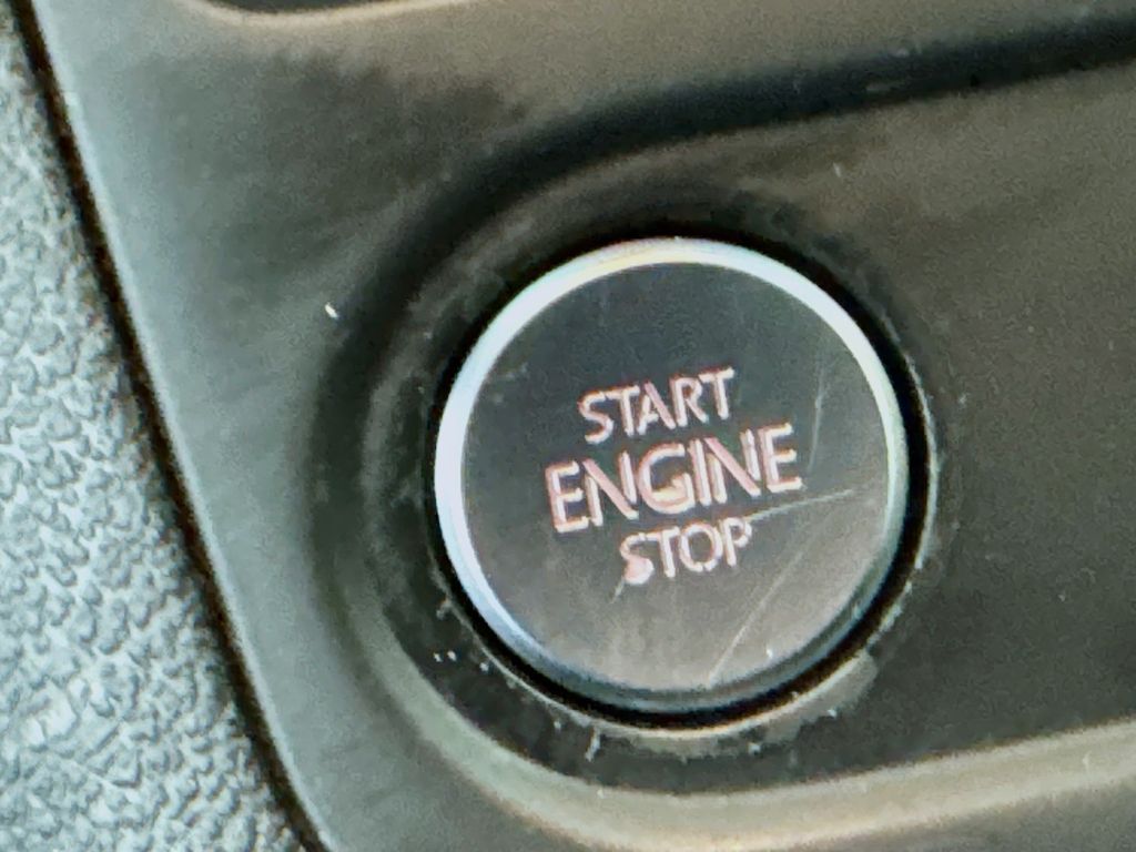 Used Car 2018 Volkswagen Tiguan Limited  2.0t For Sale Under $15,000 In Austin, Texas