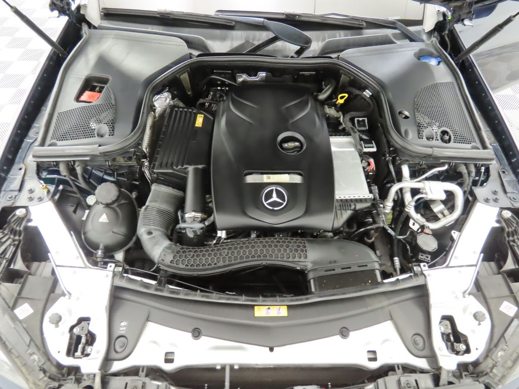 2017 Mercedes-Benz E-Class E 300 32