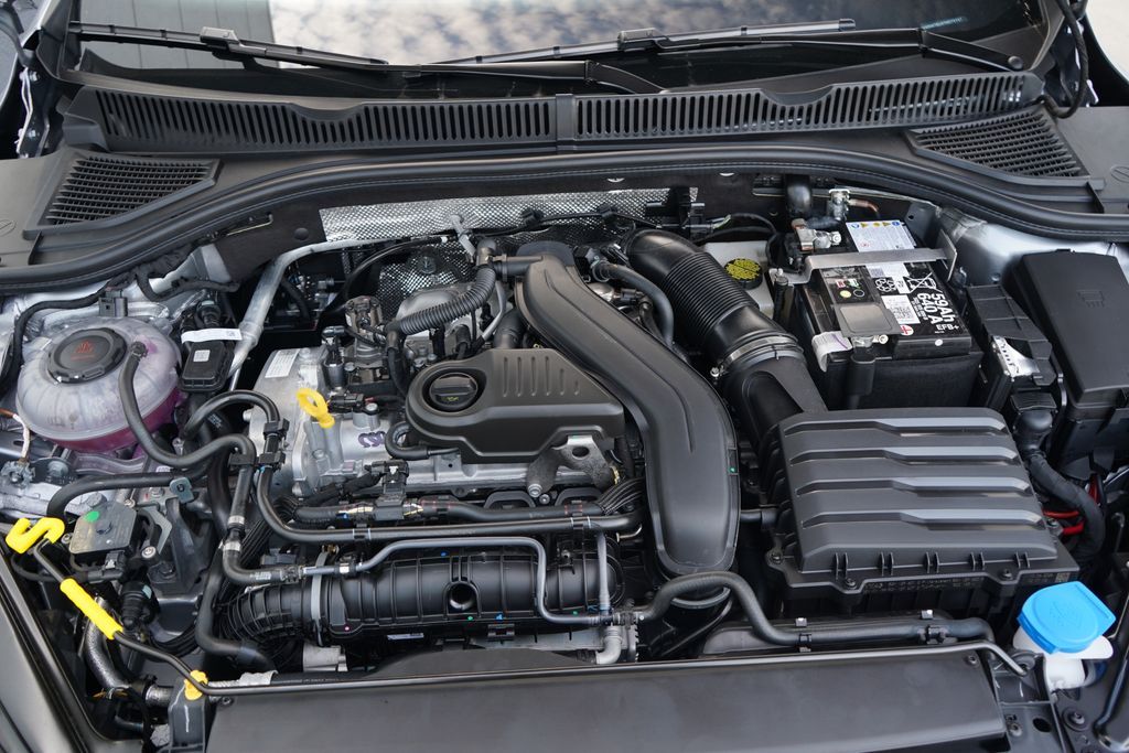 Thumbnail: 2026 Volkswagen Jetta - 13