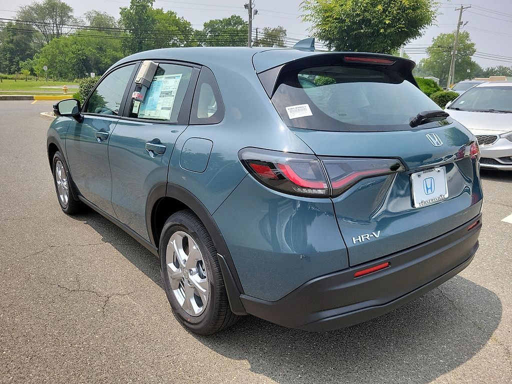 2025 Honda HR-V LX 3