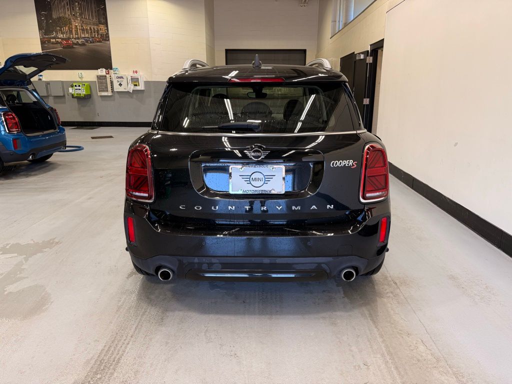 2024 MINI Cooper Countryman S 4