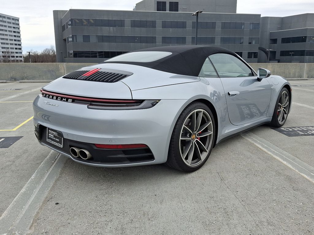 2020 Porsche 911 Carrera S 8