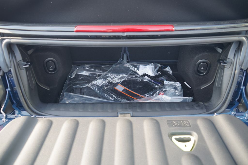 Thumbnail: 2026 MINI Cooper - 12