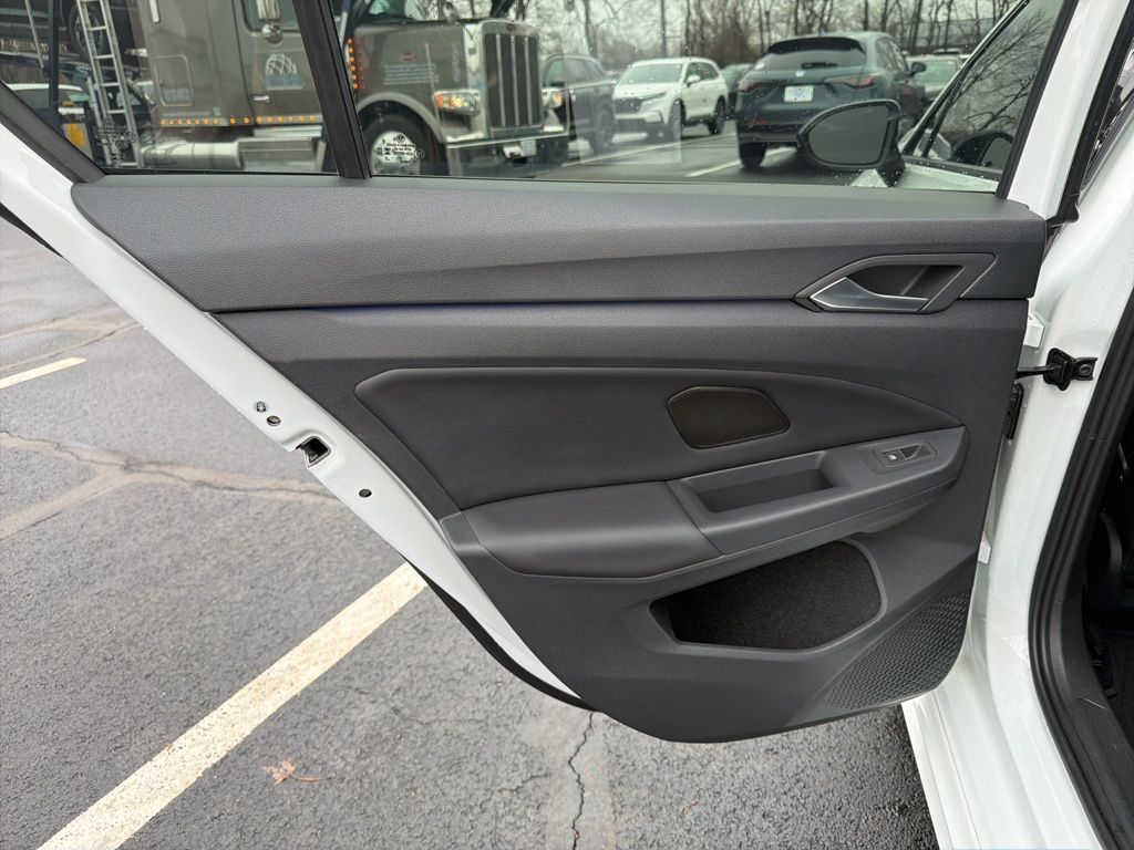 Thumbnail: 2023 Volkswagen Golf - 19