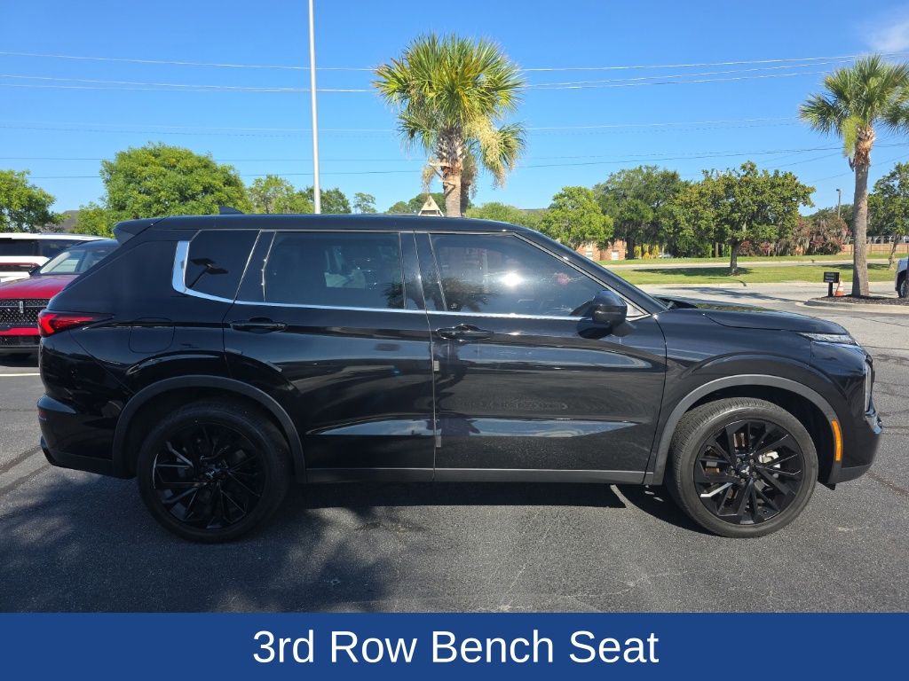 2023 Mitsubishi Outlander SE Black Edition S-AWC