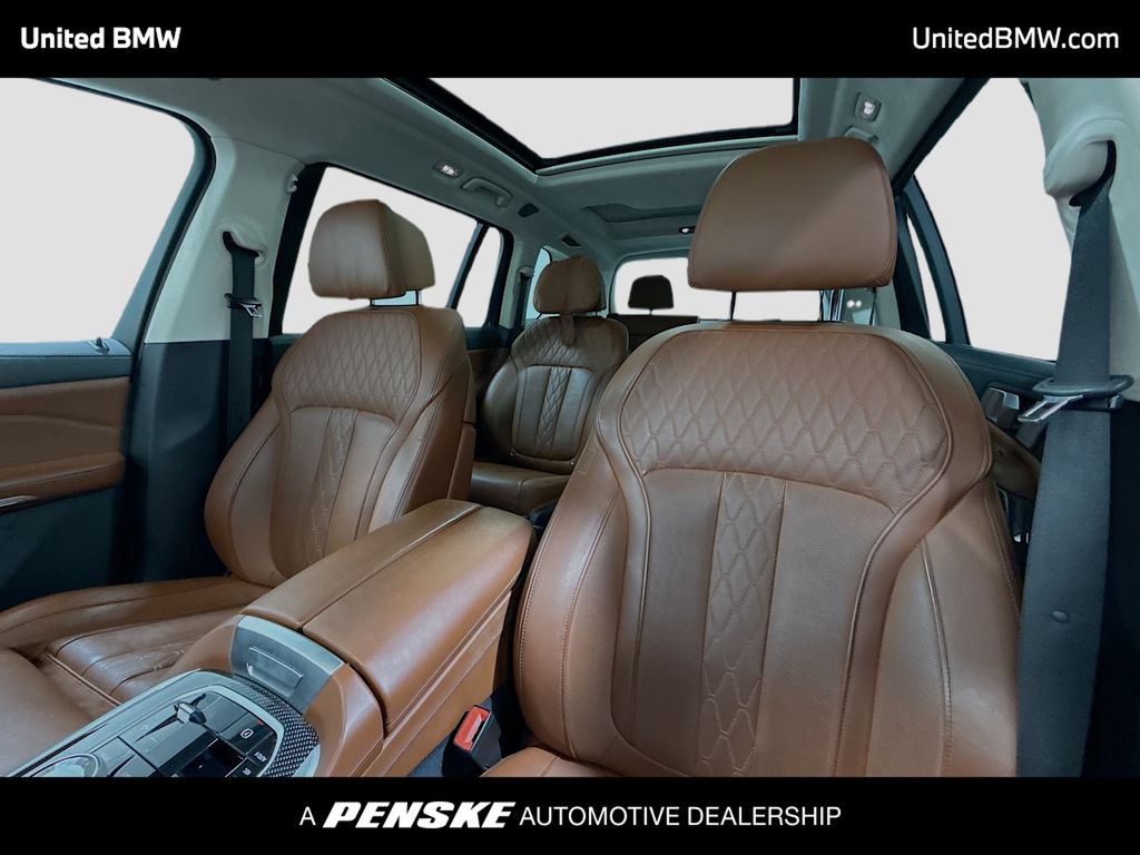 Thumbnail: 2024 BMW X7 - 5