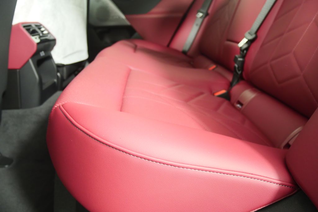 Thumbnail: 2026 BMW 5 Series - 15