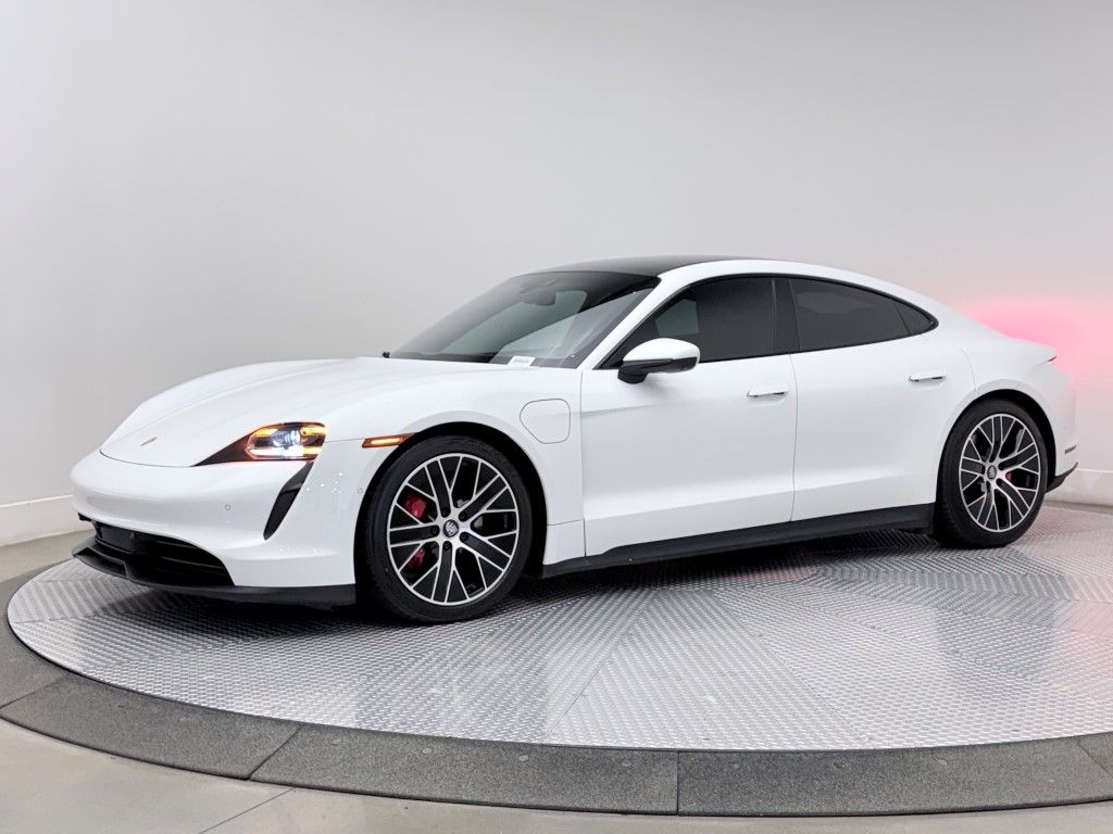 Thumbnail: 2020 Porsche Taycan - 8