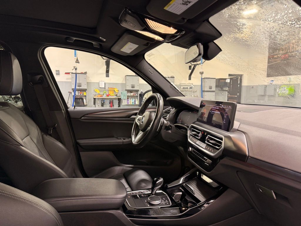 Thumbnail: 2023 BMW X3 - 29