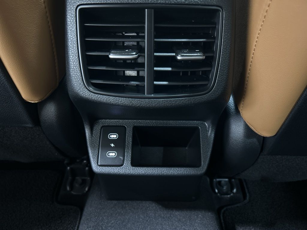 used 2024 Kia Seltos car, priced at $23,794