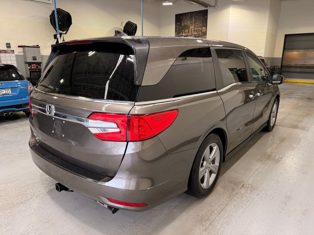 Thumbnail: 2018 Honda Odyssey - 4