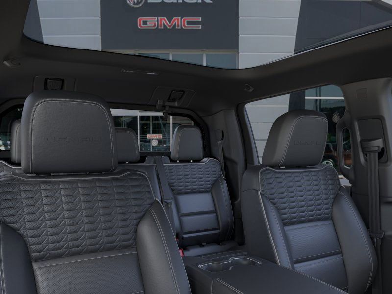 2025 GMC Sierra EV Denali 24