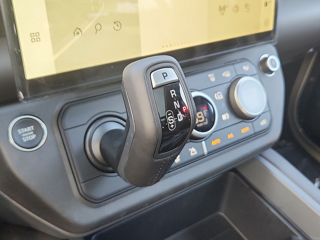 Thumbnail: 2026 Land Rover Defender - 7