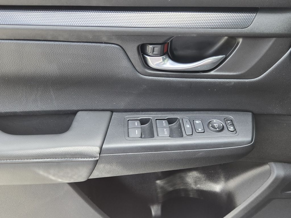 2025 Honda CR-V - $27,989