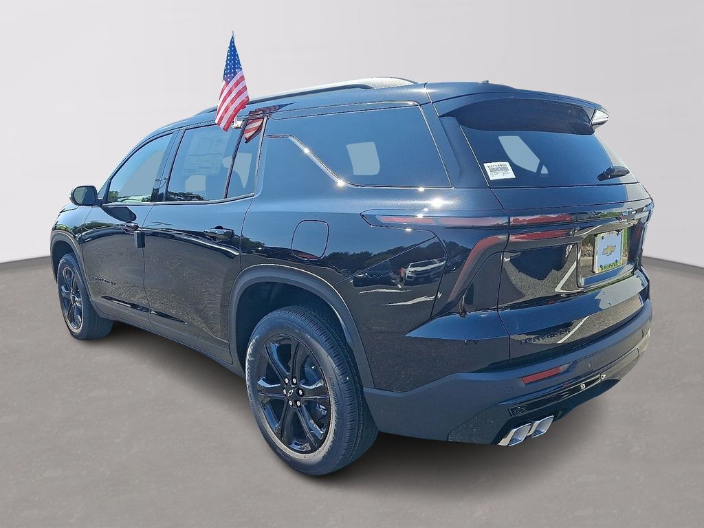 Thumbnail: 2027 Chevrolet Traverse - 3