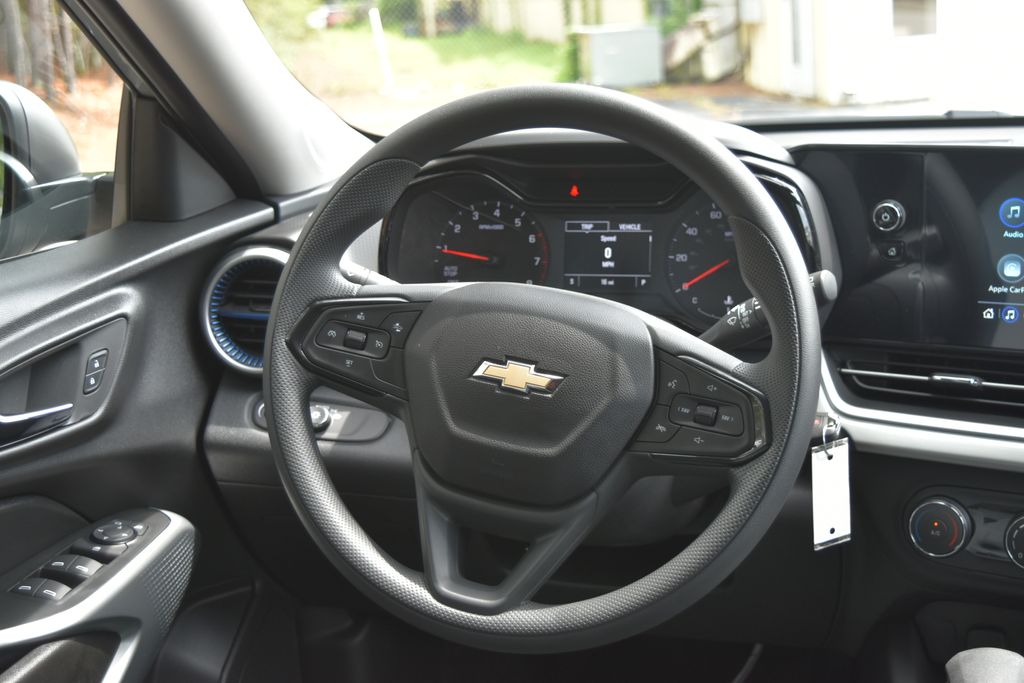 New 2026 Chevrolet Trax SUV