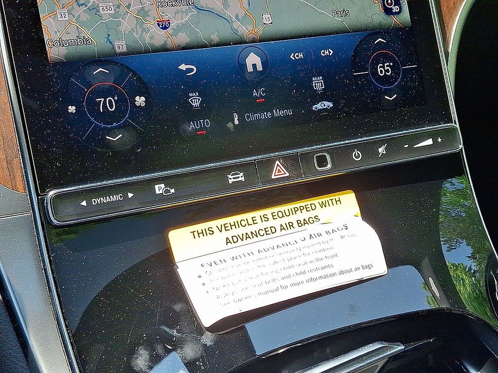 Thumbnail: 2025 Mercedes-Benz GLC - 13