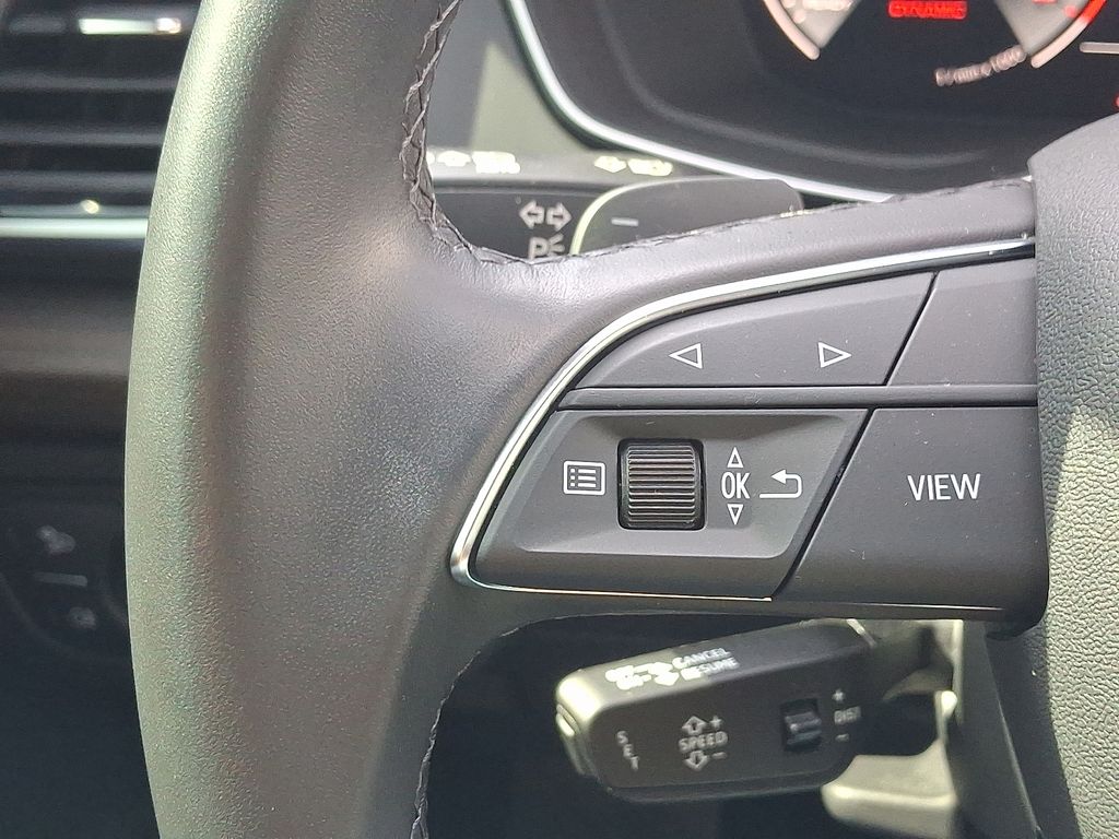 Thumbnail: 2023 Audi Q5 - 21