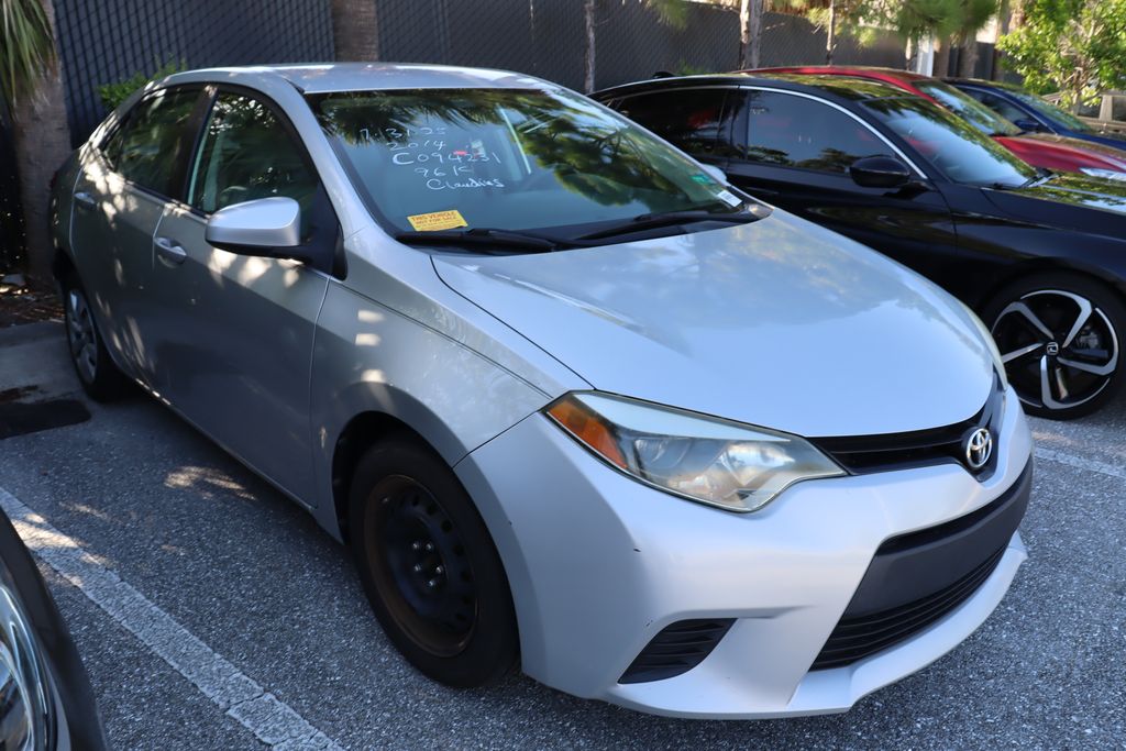 Thumbnail: 2014 Toyota Corolla - 6