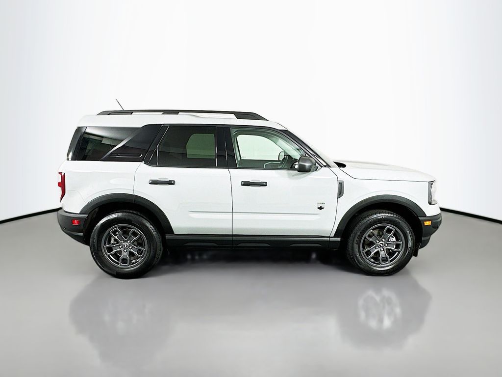 Thumbnail: 2022 Ford Bronco Sport - 4
