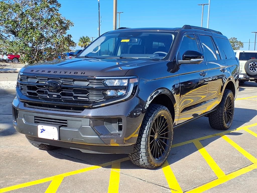 2025 Ford Expedition Active - 0