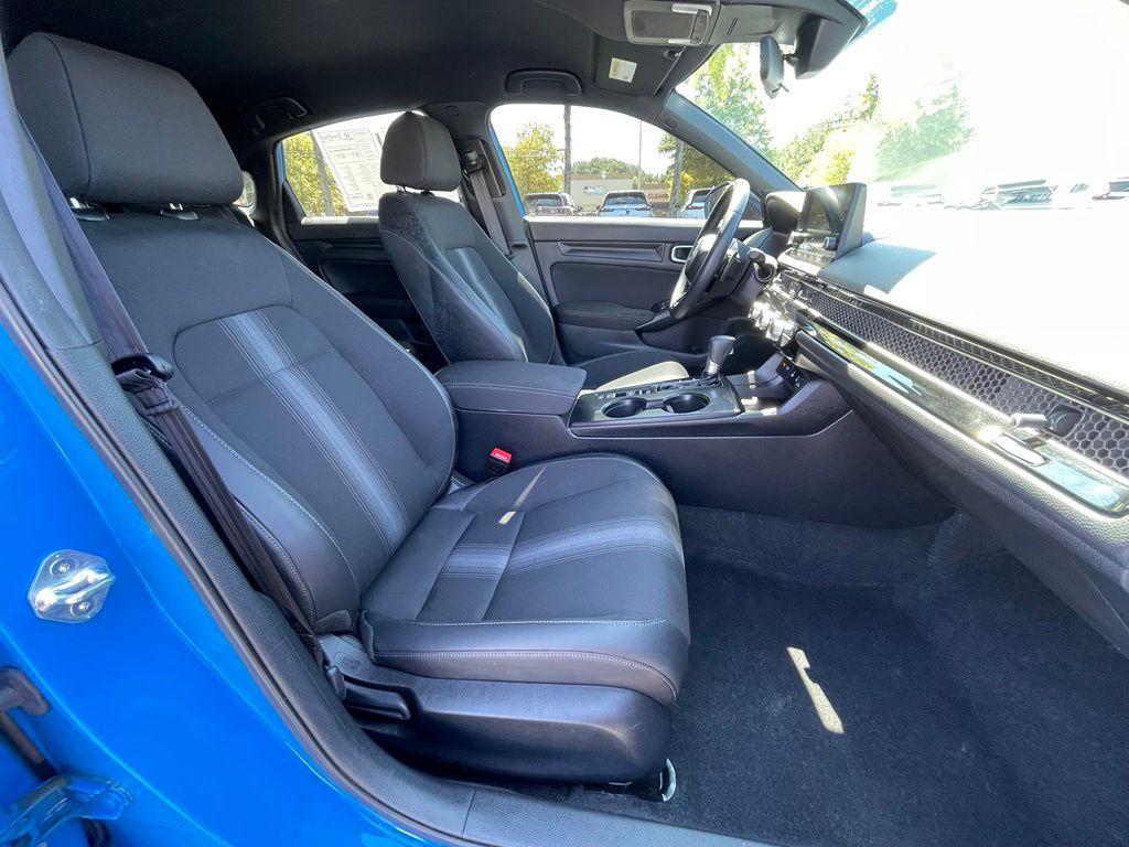 Thumbnail: 2025 Honda Civic - 32