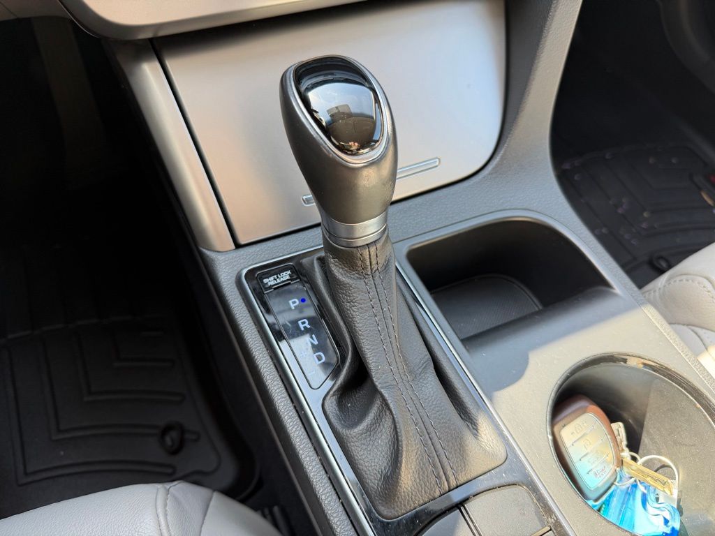 Used 2015 Brown Hyundai Sport image 15