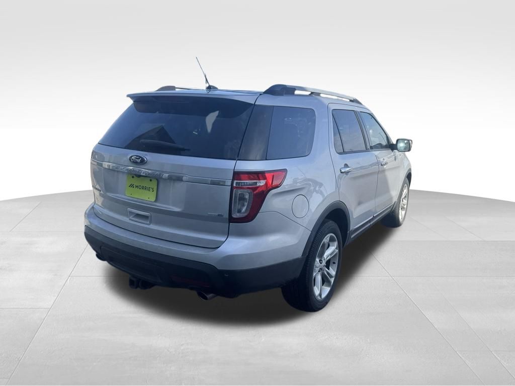 Used 2014 Silver Ford Limited image 9