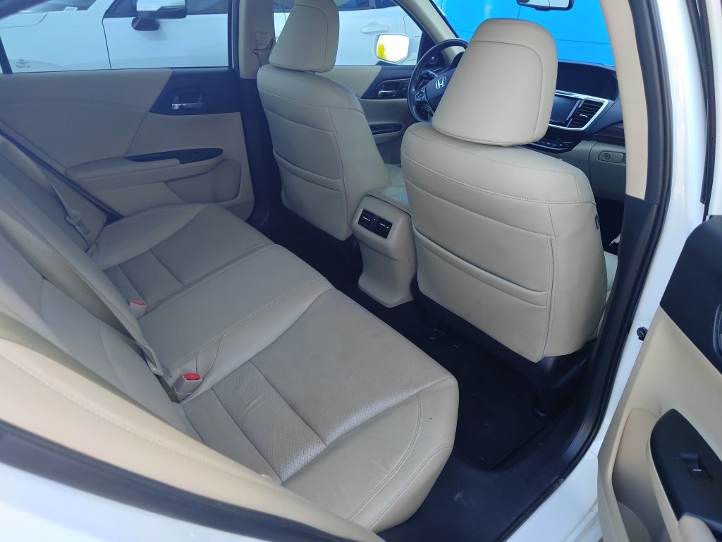 Thumbnail: 2016 Honda Accord - 10