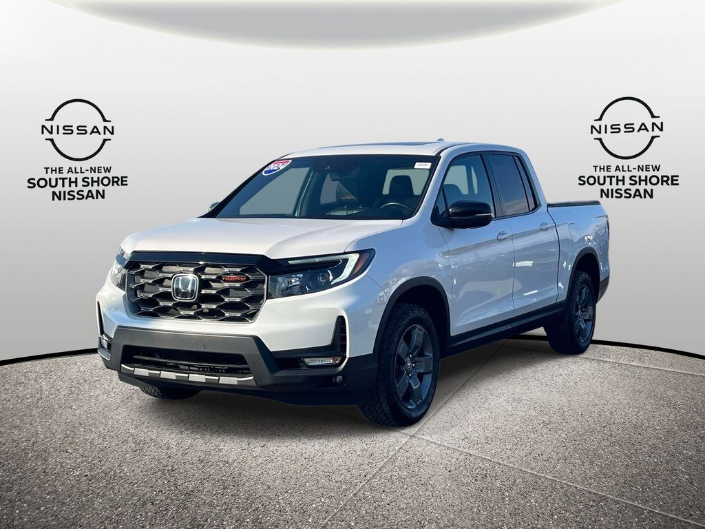 View vehicle photo 4