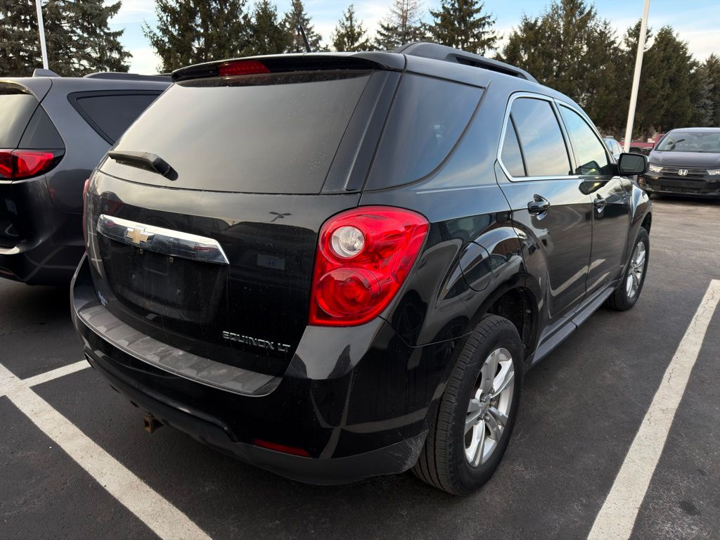 Thumbnail: 2011 Chevrolet Equinox - 3