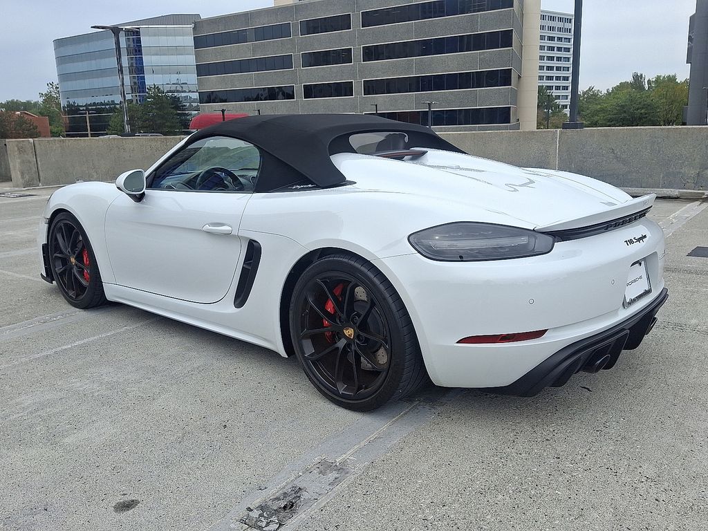 Thumbnail: 2020 Porsche  - 3